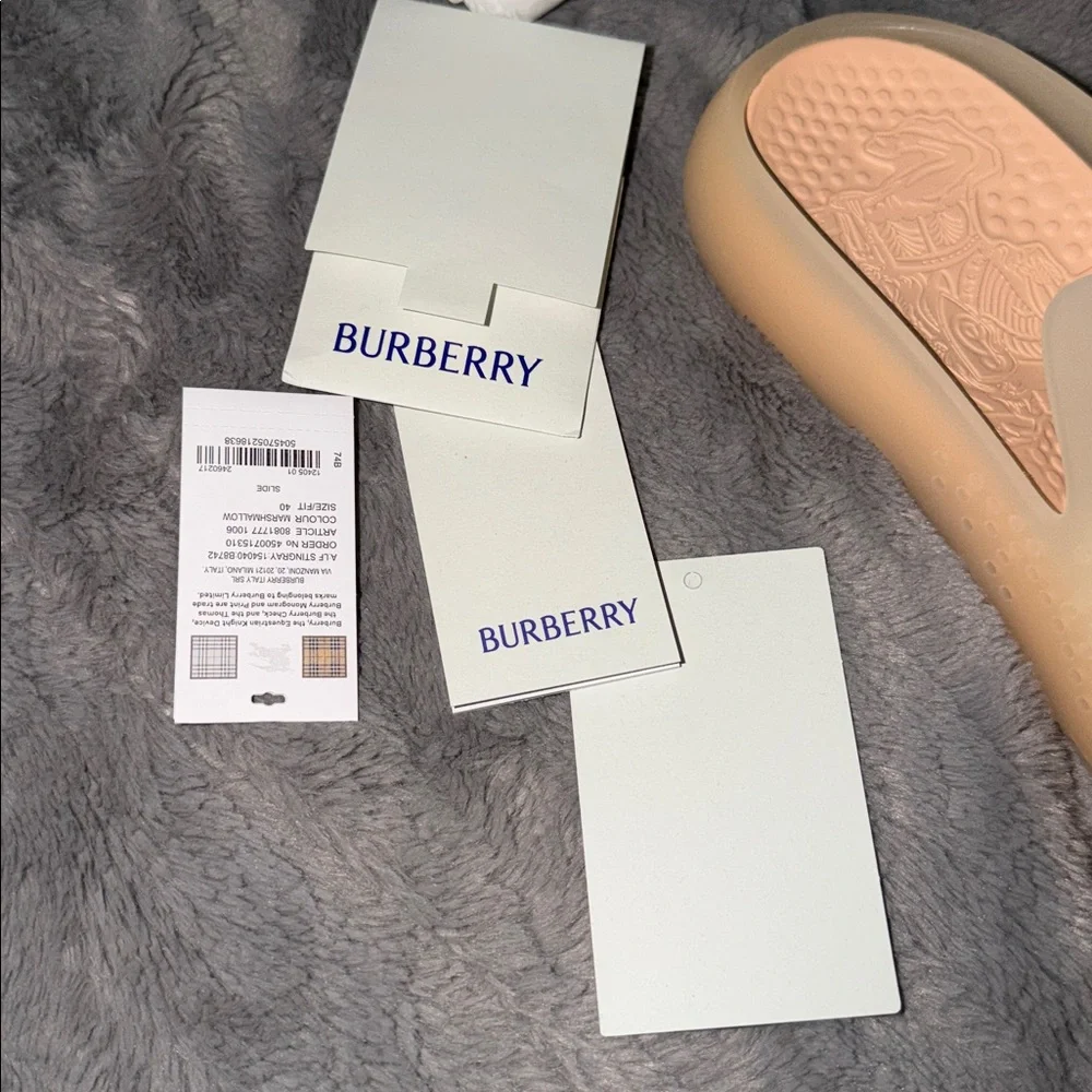 Burberry stingray sandals brand new w/ tags size 40 US size 9 marshmallow color - Picture 9 of 9